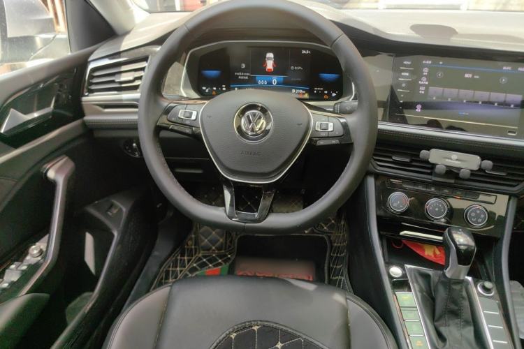 Used Volkswagen Sagitar 2021 200TSI DSG Excellence Edition Steering Wheel