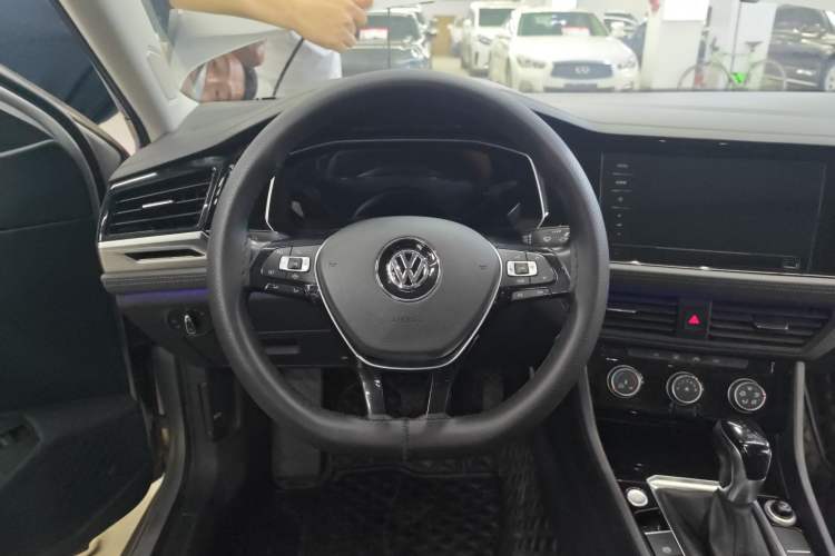 Used Volkswagen Sagitar 2021 280TSI DSG Comfort Connect Edition Steering Wheel