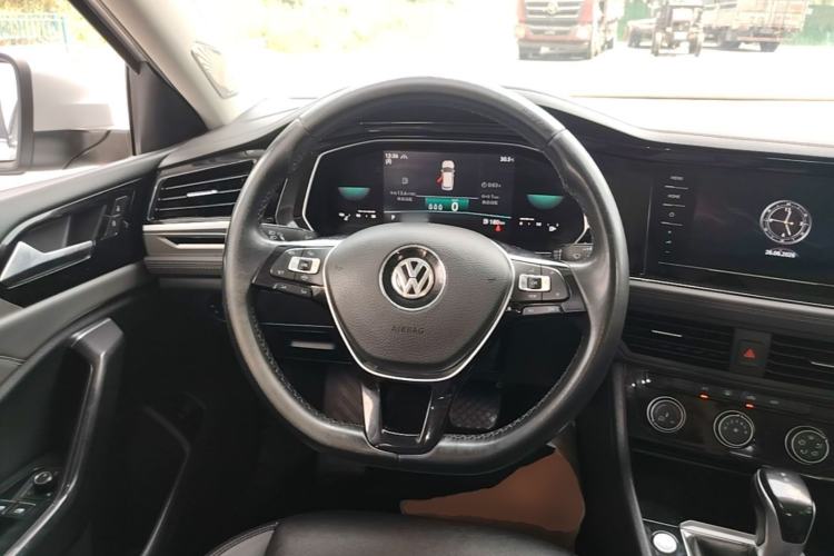 Used Volkswagen Sagitar 2021 280TSI DSG Excellence Edition Steering Wheel