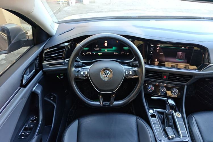 Used Volkswagen Sagitar 2021 280TSI DSG Comfort Connect Edition Steering Wheel