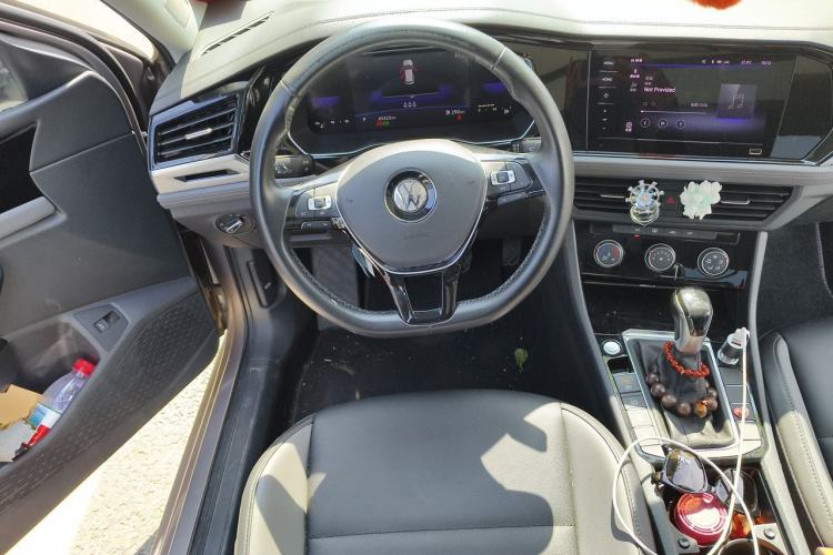 Used Volkswagen Sagitar 2021 280TSI DSG Excellence Edition Steering Wheel