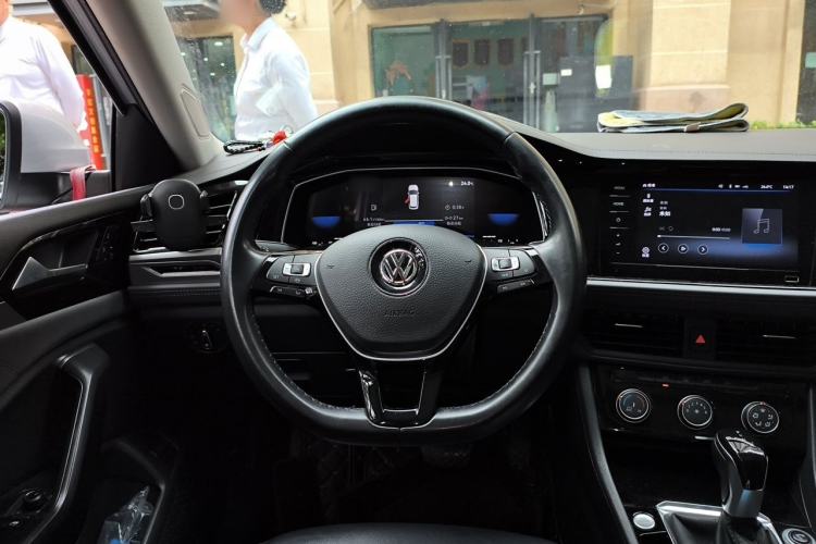 Used Volkswagen Sagitar 2021 280TSI DSG Comfort Connect Edition Steering Wheel