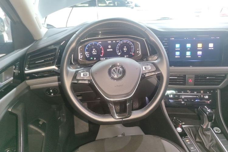 Used Volkswagen Sagitar 2021 280TSI DSG Luxury Smart Connectivity Edition Steering Wheel