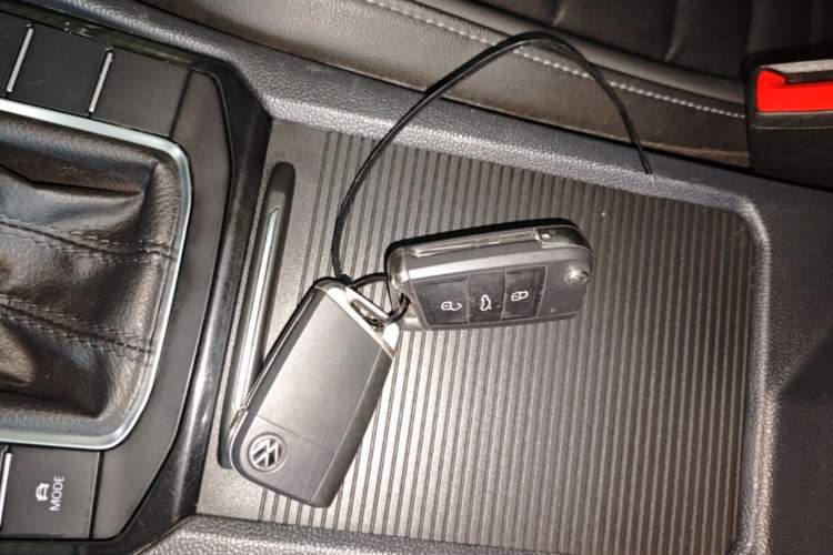 Used Volkswagen Sagitar 2021 280TSI DSG Excellence Edition Vehicle Key