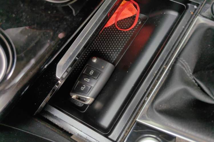 Used Volkswagen Sagitar 2021 200TSI DSG Excellence Edition Vehicle Key
