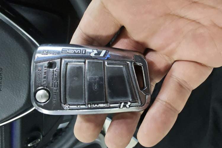 Used Volkswagen Sagitar 2021 280TSI DSG Comfort Connect Edition Vehicle Key