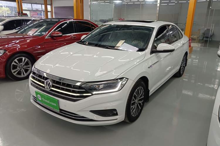 Ojetý Volkswagen Sagitar 2021 200TSI DSG Comfort Connect Edition Guazi used car, China used car export, Used car for sale, Used  cars, Cheapest cars for sale