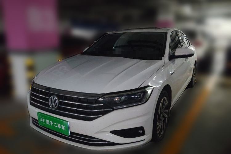 Used Volkswagen Sagitar 2021 200TSI DSG Excellence Edition Guazi used car, China used car export, Used car for sale, Used cars, Cheapest cars for sale