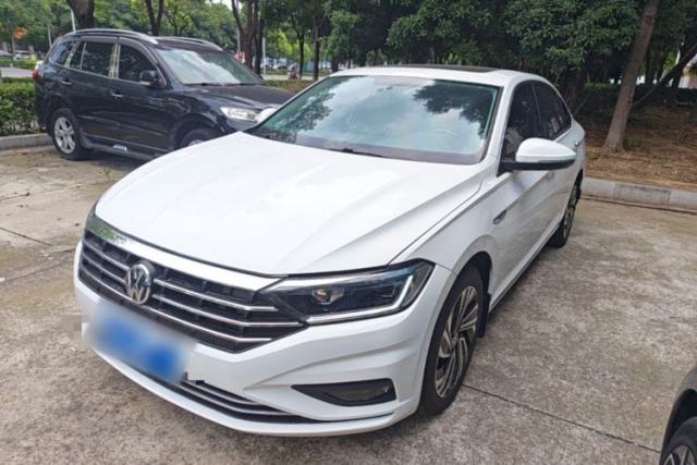 Volkswagen Sagitar 2021 200TSI DSG Excellence Edition usado