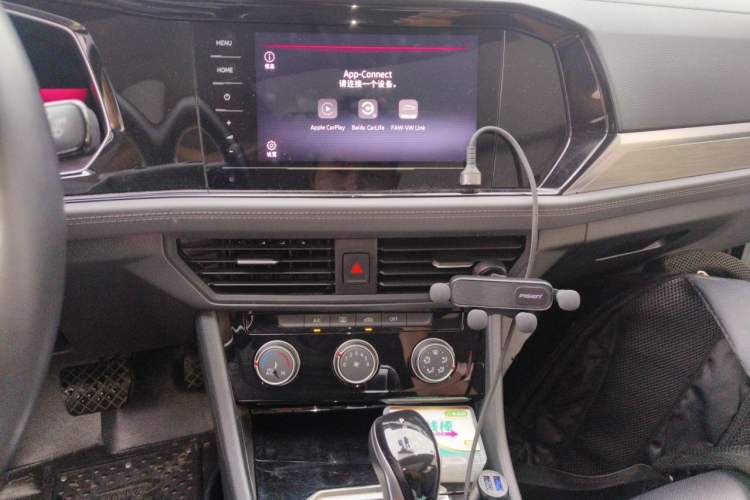 Used Volkswagen Sagitar 2021 280TSI DSG Excellence Edition Audio And AC Panel