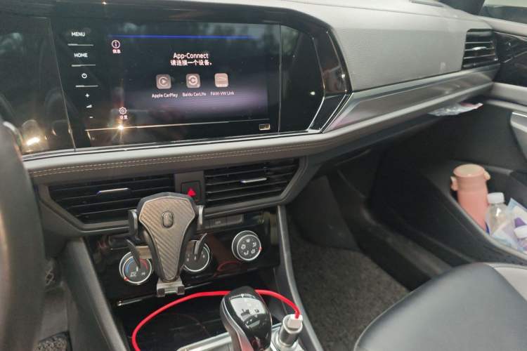 Used Volkswagen Sagitar 2021 280TSI DSG Comfort Connect Edition Audio And AC Panel