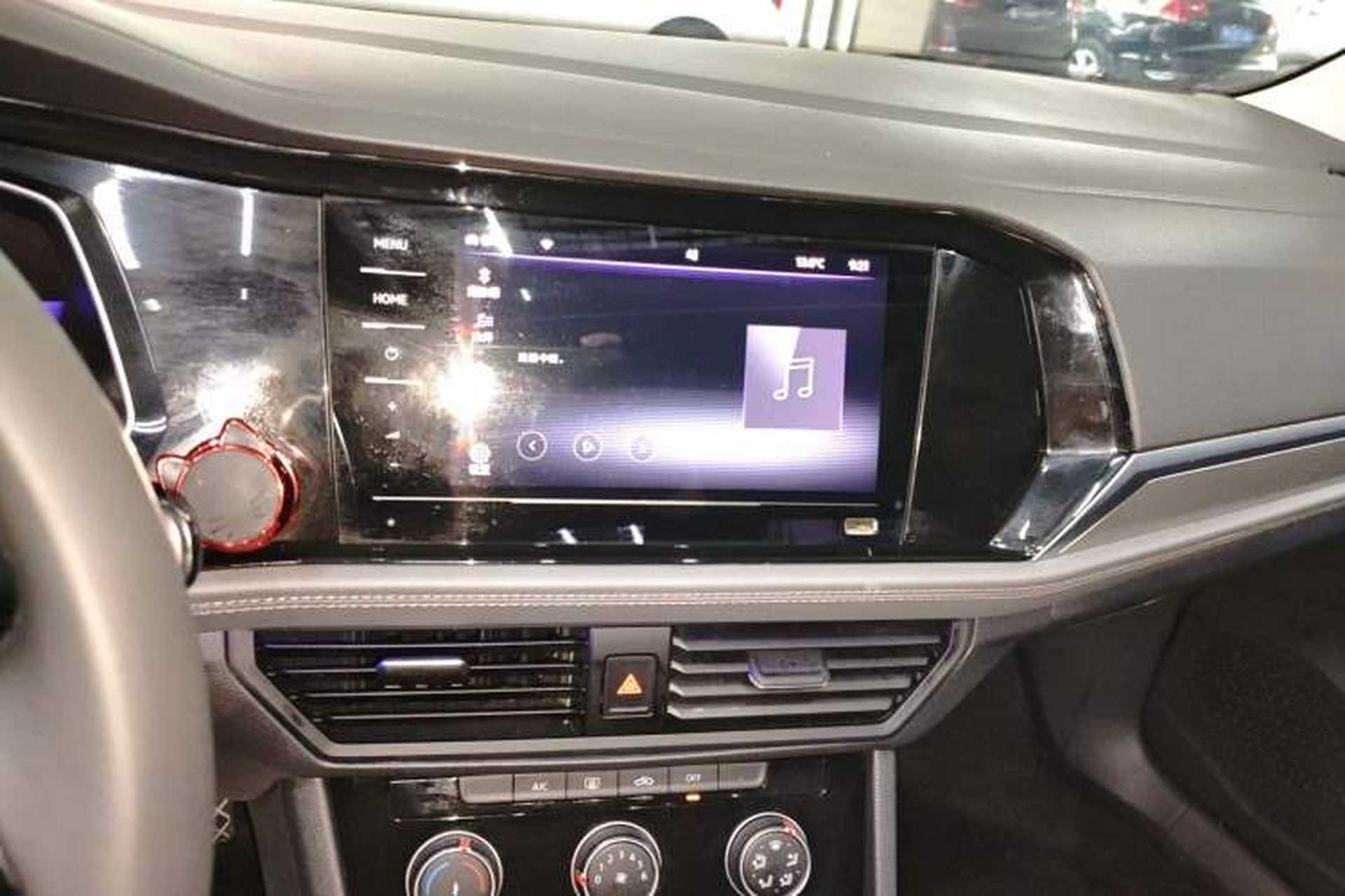 Used Volkswagen Sagitar 2021 280TSI DSG Excellence Edition Audio And AC Panel