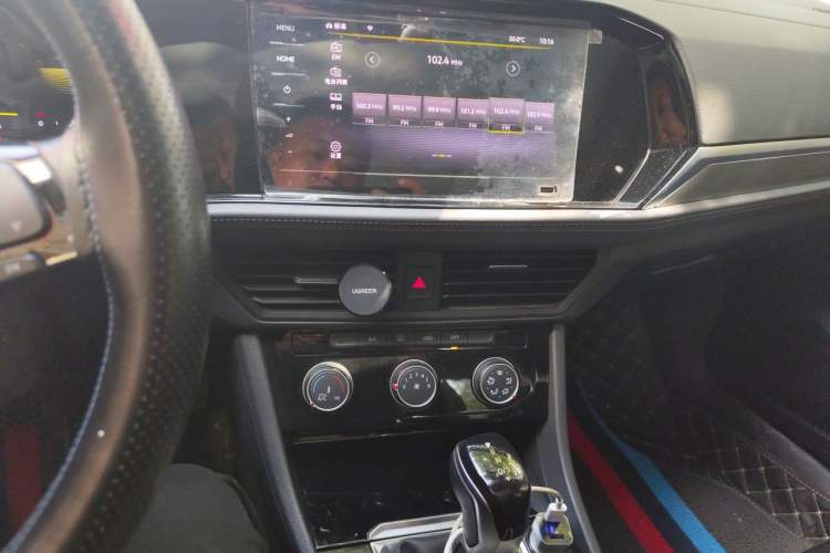 Used Volkswagen Sagitar 2021 280TSI DSG 30th Anniversary Edition Audio And AC Panel