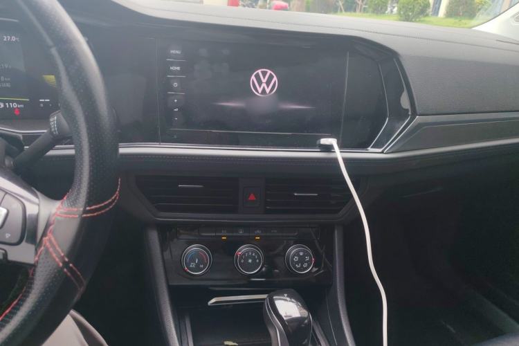 Used Volkswagen Sagitar 2021 280TSI DSG Comfort Connect Edition Audio And AC Panel