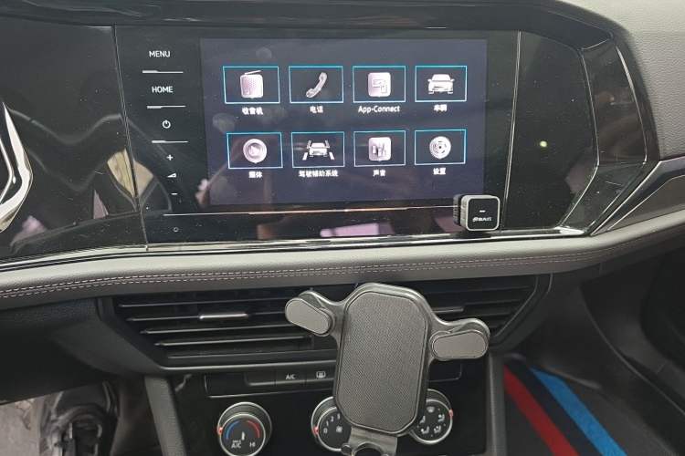 Used Volkswagen Sagitar 2021 280TSI DSG 30th Anniversary Edition Audio And AC Panel