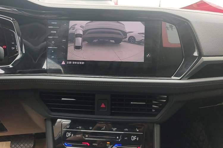 Used Volkswagen Sagitar 2021 280TSI DSG Excellence Edition Audio And AC Panel