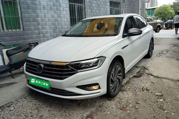 Used Volkswagen Sagitar 2021 200TSI DSG Excellence Edition Guazi used car, China used car export, Used car for sale, Used  cars, Cheapest cars for sale