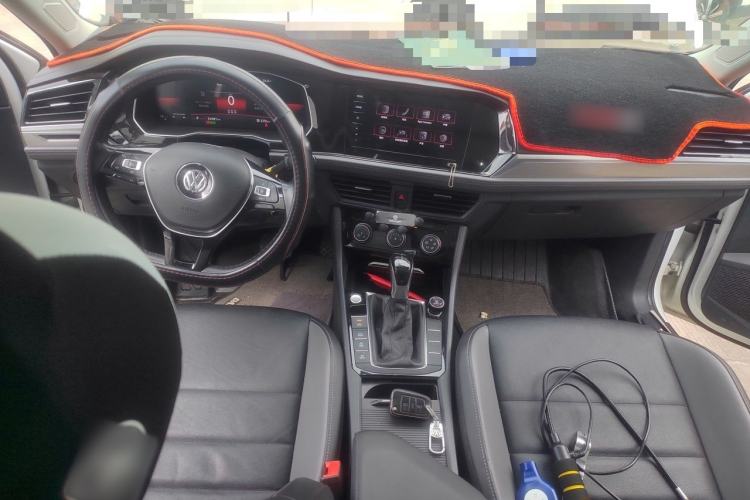 Used Volkswagen Sagitar 2021 200TSI DSG Excellence Edition Center Console