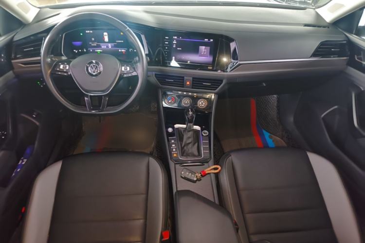 Used Volkswagen Sagitar 2021 200TSI DSG Excellence Edition Center Console