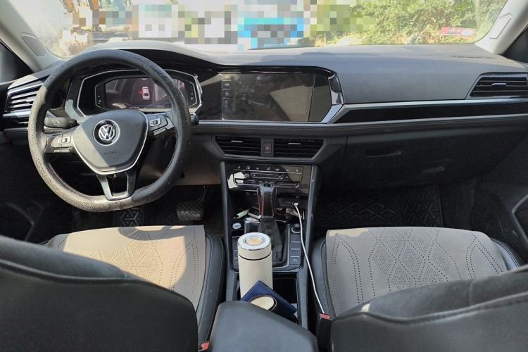 Used Volkswagen Sagitar 2021 280TSI DSG Excellence Edition Center Console