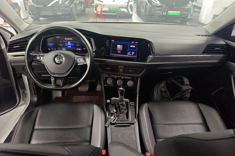 Used Volkswagen Sagitar 2021 280TSI DSG Excellence Edition Center Console