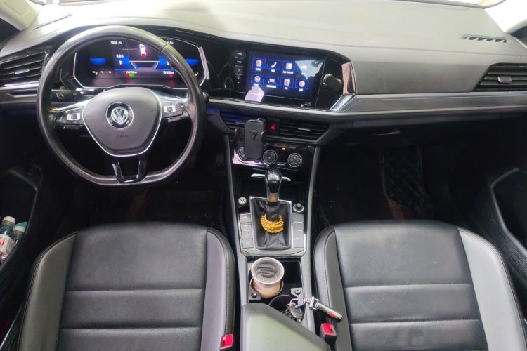 Used Volkswagen Sagitar 2021 280TSI DSG Excellence Edition Center Console