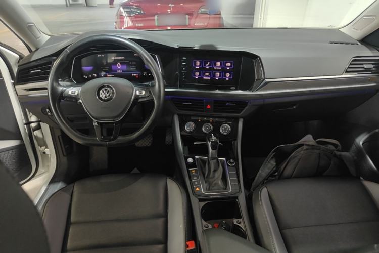 Used Volkswagen Sagitar 2021 280TSI DSG Excellence Edition Center Console