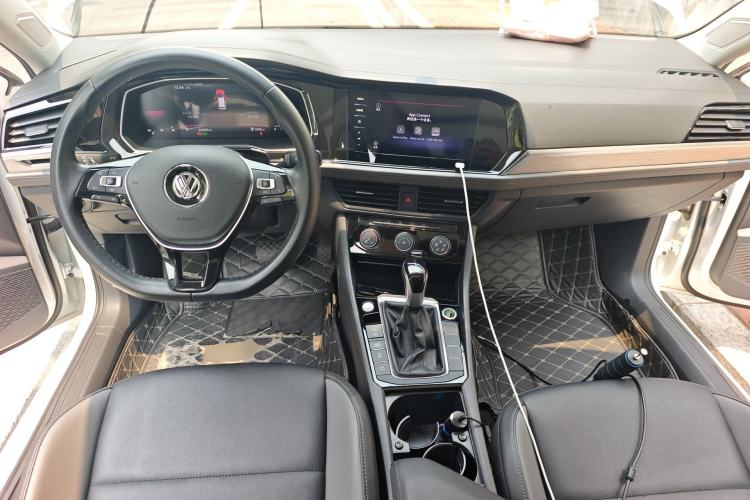 Used Volkswagen Sagitar 2021 280TSI DSG Comfort Connect Edition Center Console