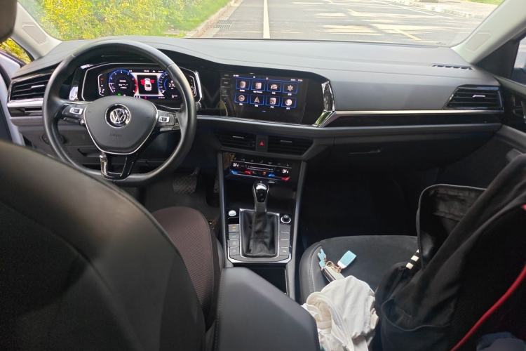 Used Volkswagen Sagitar 2021 280TSI DSG Excellence Edition Center Console