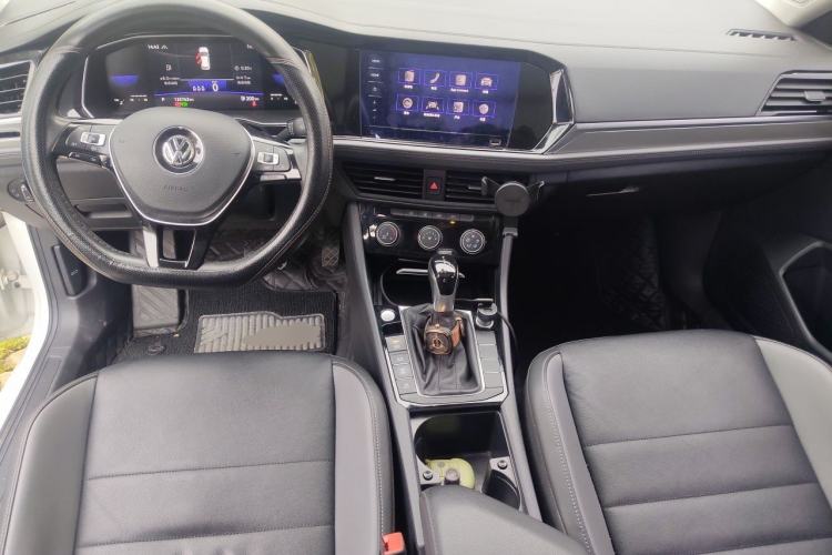 Used Volkswagen Sagitar 2021 280TSI DSG Excellence Edition Center Console