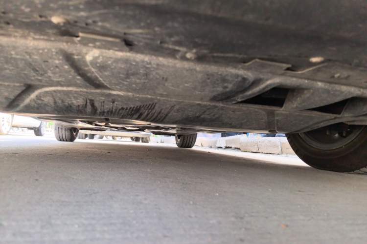 Used Volkswagen Sagitar  Chassis Front