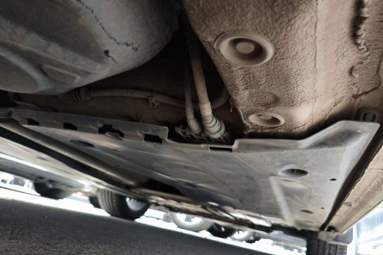 Used Volkswagen Sagitar  Chassis Rear Right