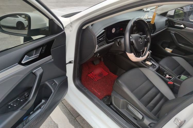 Used Volkswagen Sagitar 2021 280TSI DSG Luxury Smart Connectivity Edition Driver Seat