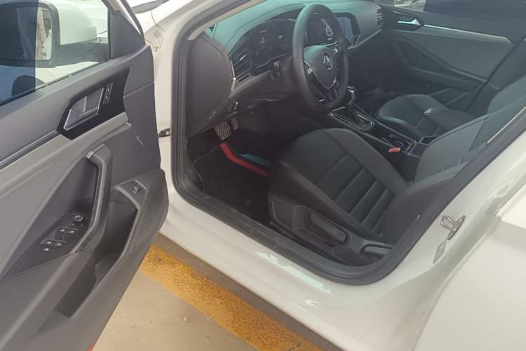 Used Volkswagen Sagitar 2021 200TSI DSG Comfort Connect Edition Driver Seat