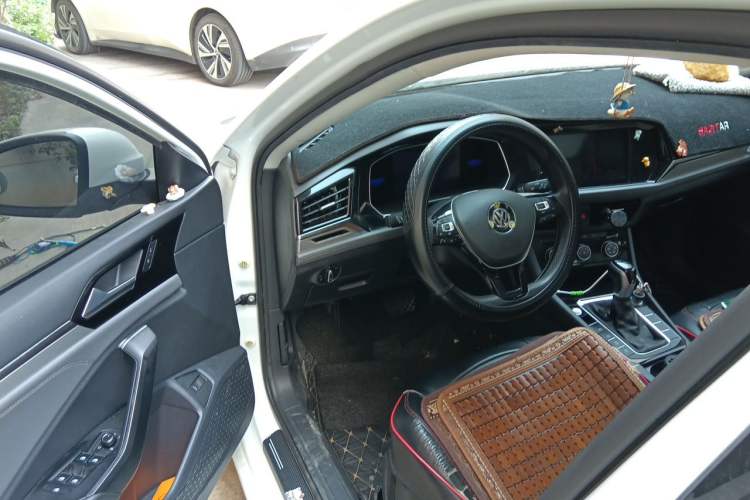 Used Volkswagen Sagitar 2021 200TSI DSG Comfort Connect Edition Driver Seat