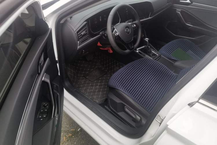 Used Volkswagen Sagitar 2021 280TSI DSG Excellence Edition Driver Seat