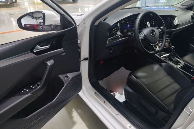 Used Volkswagen Sagitar 2021 280TSI DSG 30th Anniversary Edition Driver Seat