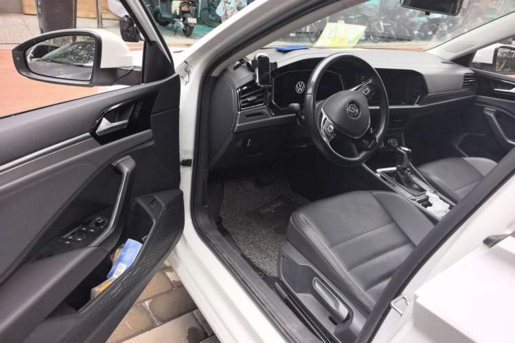 Used Volkswagen Sagitar 2021 280TSI DSG Excellence Edition Driver Seat