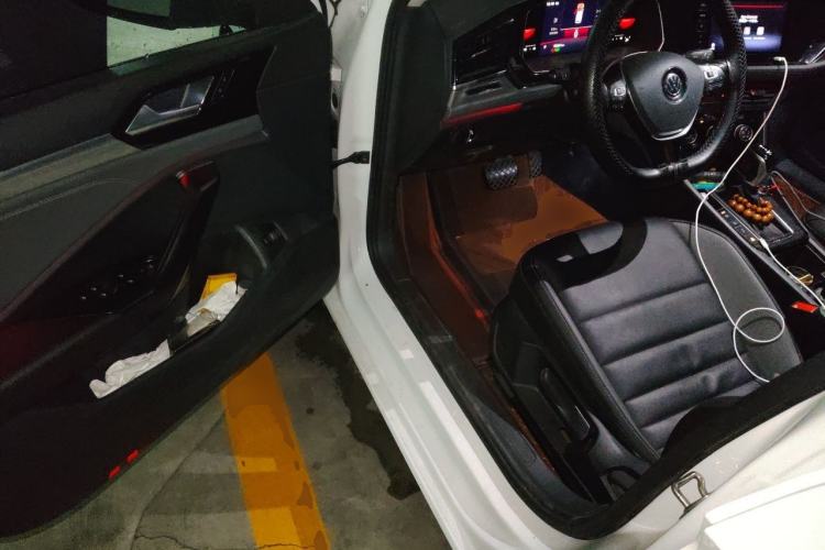 Used Volkswagen Sagitar 2021 200TSI DSG Excellence Edition Driver Seat