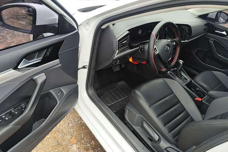 Used Volkswagen Sagitar 2021 280TSI DSG Comfort Connect Edition Driver Seat