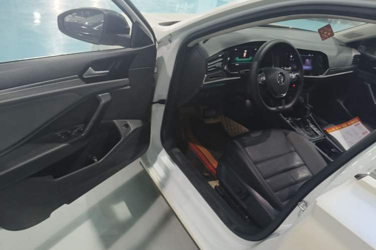 Used Volkswagen Sagitar 2021 280TSI DSG Excellence Edition Driver Seat