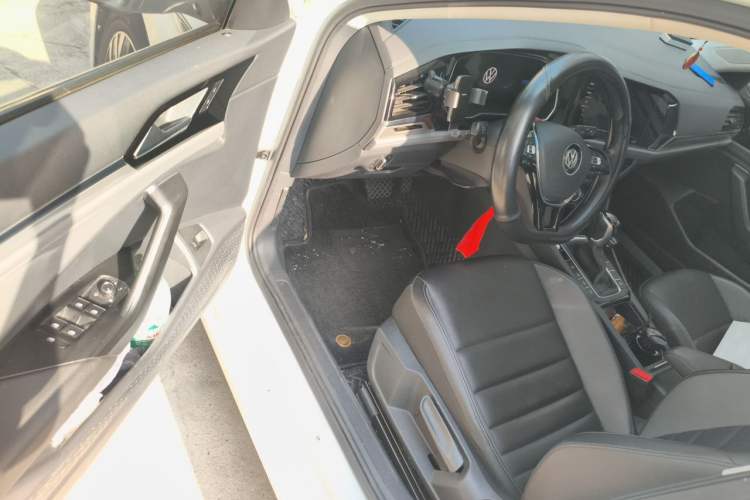 Used Volkswagen Sagitar 2021 280TSI DSG Excellence Edition Driver Seat