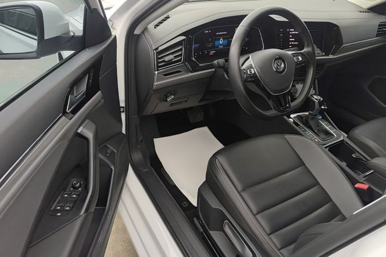 Used Volkswagen Sagitar 2021 280TSI DSG Comfort Connect Edition Driver Seat