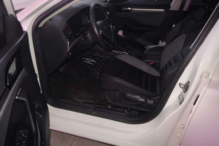 Used Volkswagen Sagitar 2021 280TSI DSG Comfort Connect Edition Driver Seat