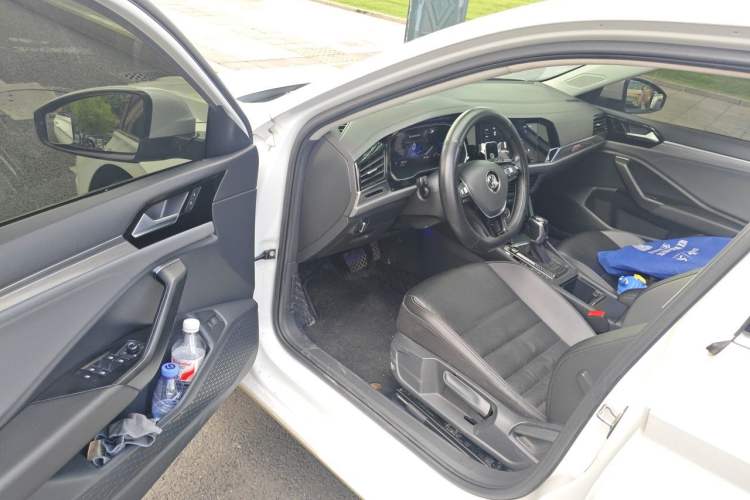 Used Volkswagen Sagitar 2021 280TSI DSG Comfort Connect Edition Driver Seat