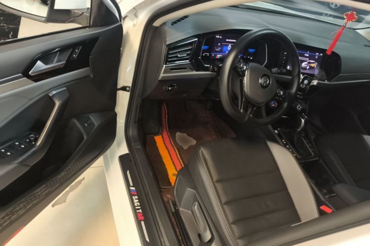 Used Volkswagen Sagitar 2021 200TSI DSG Comfort Connect Edition Driver Seat