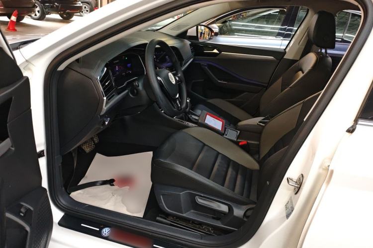 Used Volkswagen Sagitar 2021 280TSI DSG Excellence Edition Driver Seat