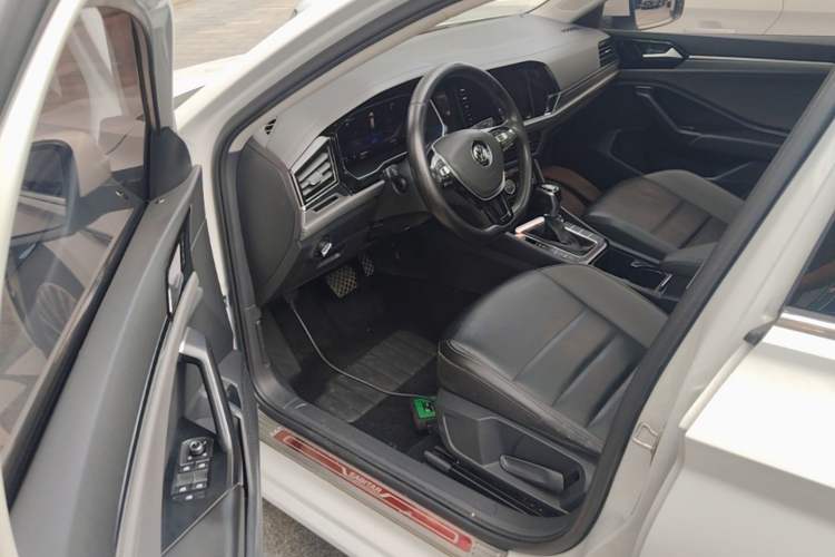 Used Volkswagen Sagitar 2021 280TSI DSG Comfort Connect Edition Driver Seat