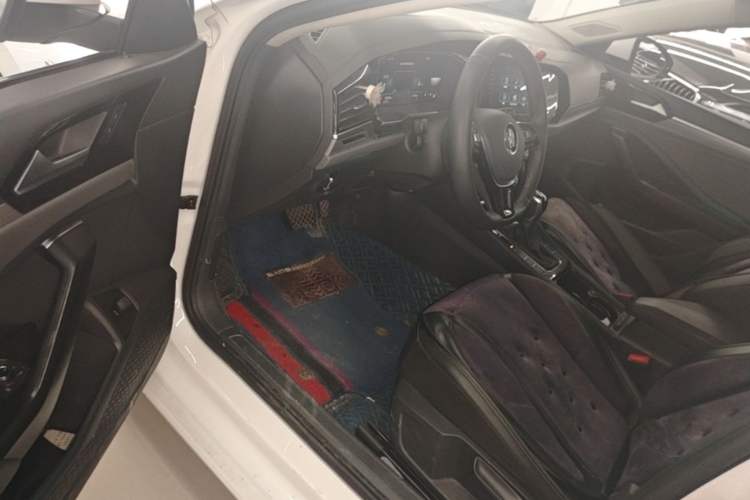 Used Volkswagen Sagitar 2021 200TSI DSG Comfort Connect Edition Driver Seat