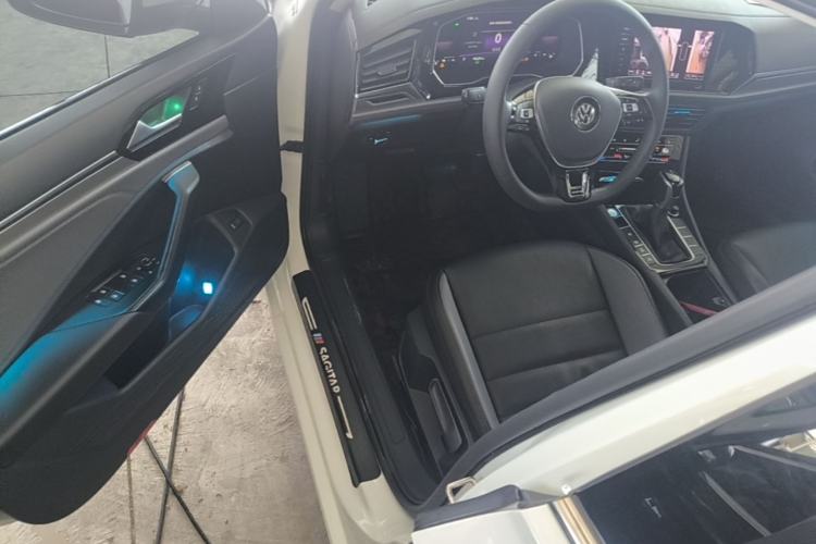Used Volkswagen Sagitar 2021 280TSI DSG Excellence Edition Driver Seat